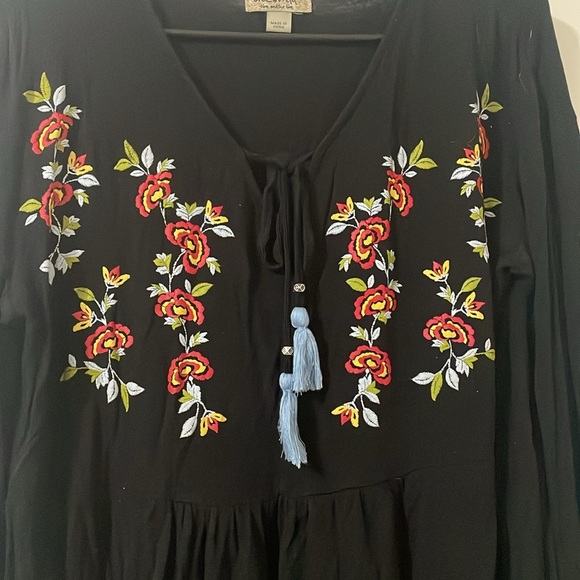 Black Embroidered Top - Picture 7 of 7